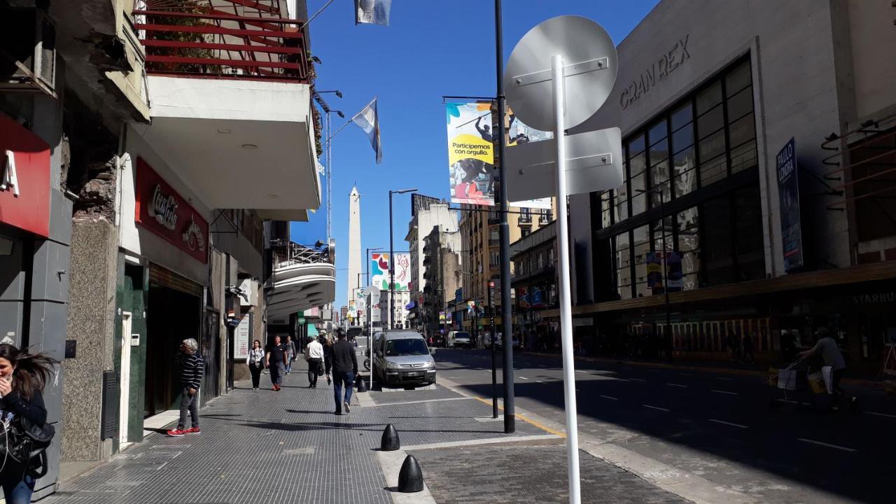 Que Mejor Vista Del Obelisco Piso A La Calle Corrientes Buenos Aires Eksteriør bilde