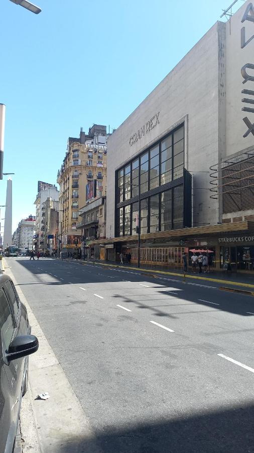Que Mejor Vista Del Obelisco Piso A La Calle Corrientes Buenos Aires Eksteriør bilde