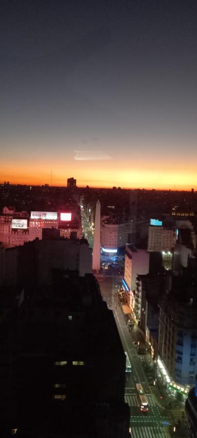 Que Mejor Vista Del Obelisco Piso A La Calle Corrientes Buenos Aires Eksteriør bilde
